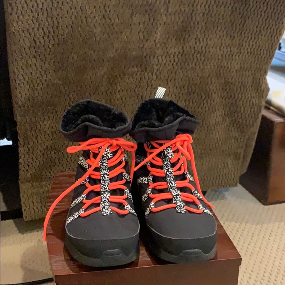 Nike Roshe One High Boot